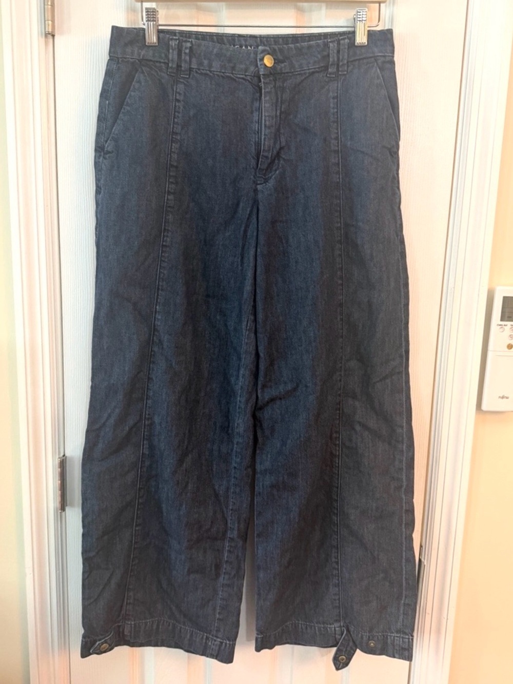 American Eagle Size 6 Dark Wash Wide Leg Jeans Front Seam - Picture 1 of 7